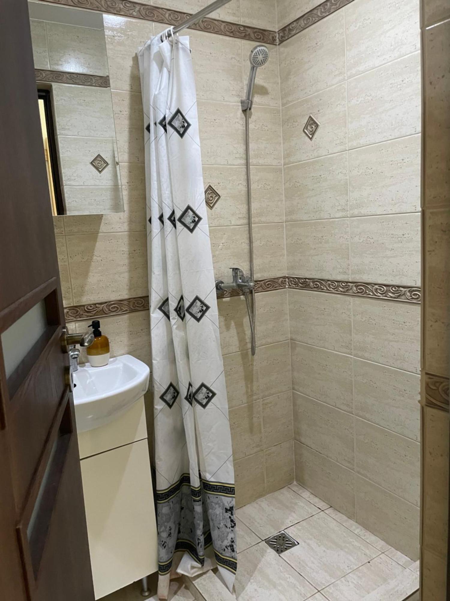 Apartment Victoria Gherla Екстериор снимка
